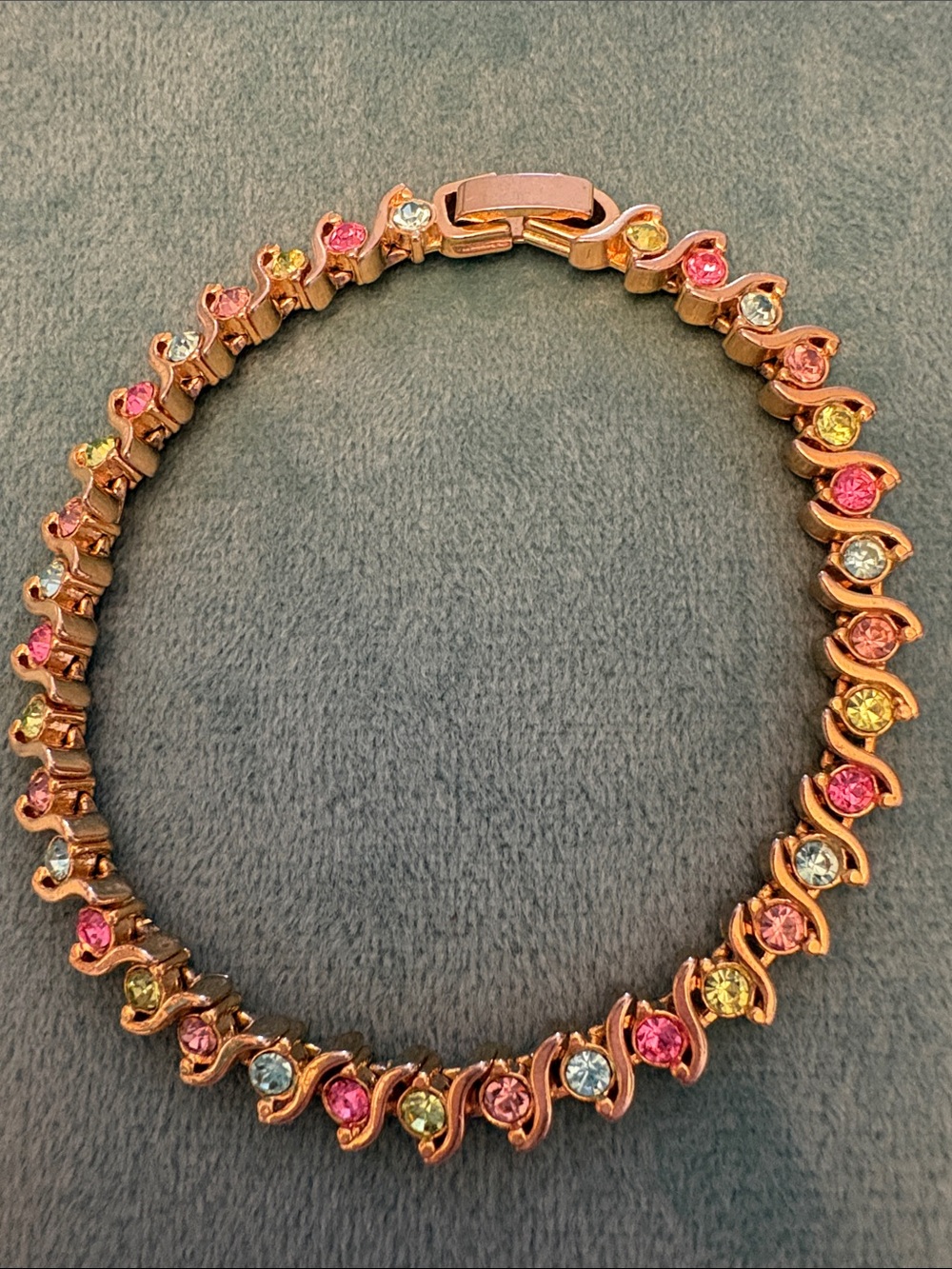 Vintage Gold Tone Multicolor Pastel Rhinestone S-Link Tennis Bracelet